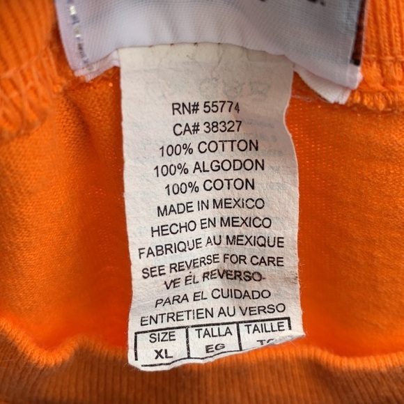 2013 Badlands Harley Davidson Sturgis Wall South Dakota Tee Shirt Orange Size XL - Picture 8 of 8